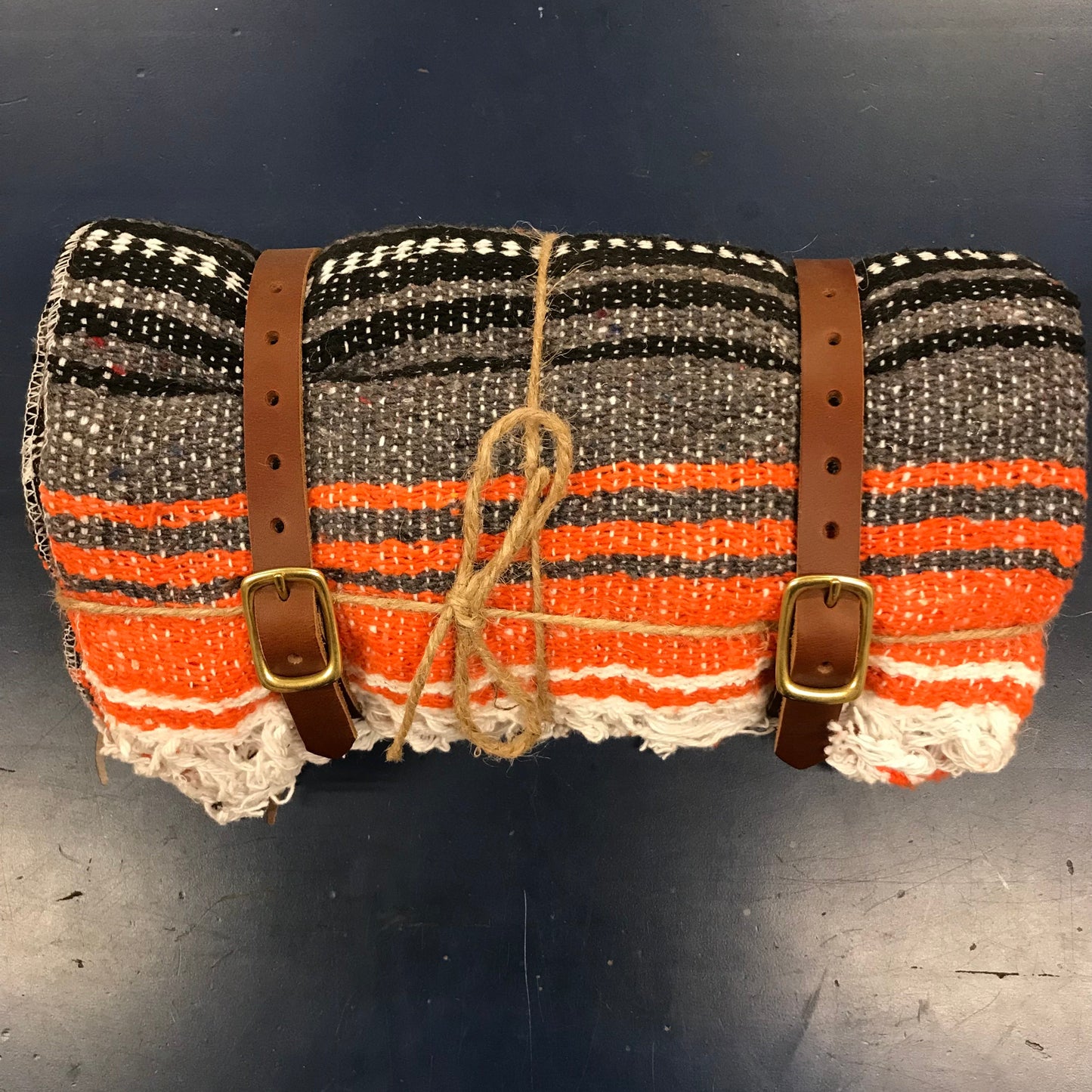 Blanket Roll - Brown Leather